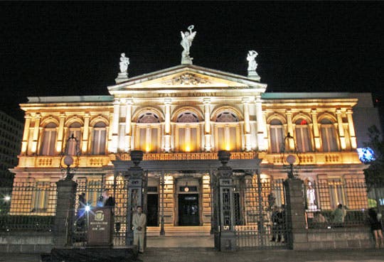 Resultado de imagen de teatro nacional