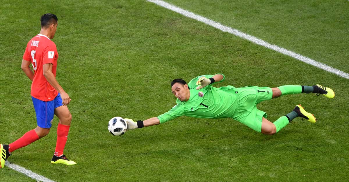 Keylor Navas es el tercer portero con más atajadas del Mundial