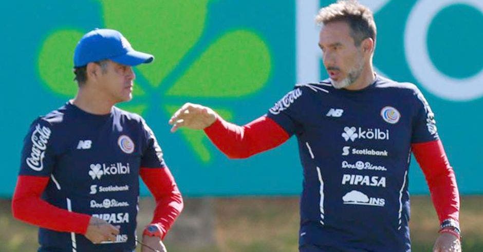 Gustavo Matosas contra Gregg Berhalter, duelo de debutantes en San José, de California. Fedefútbol/La República