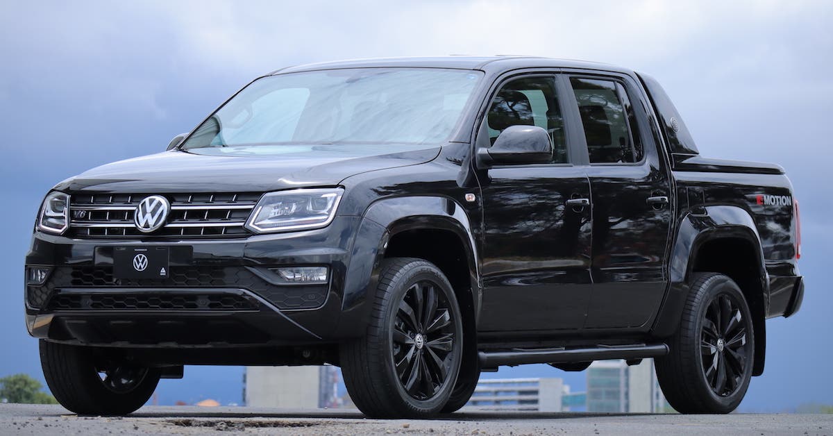 Volkswagen lanza en Costa Rica la más potente versión del Amarok: Black ...