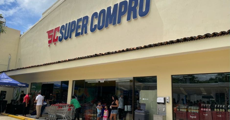 Fachada de Super Compro