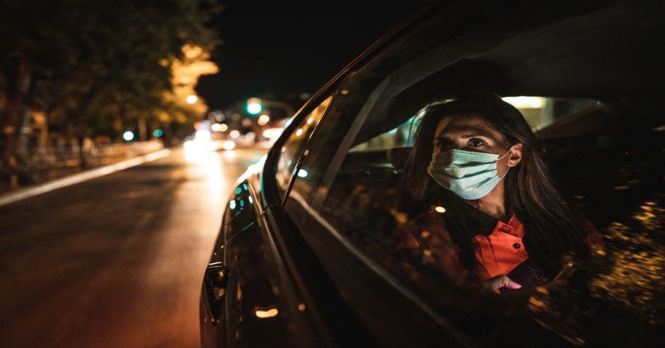 Mujer en un Uber