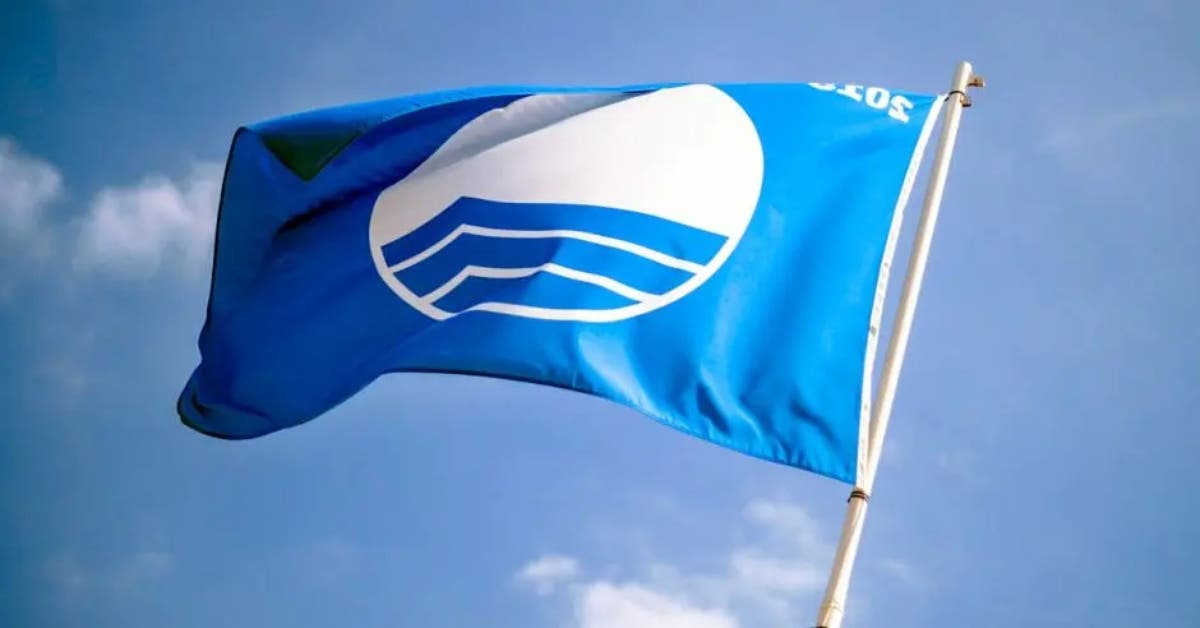 140 playas reciben la distinción de bandera azul ecológica