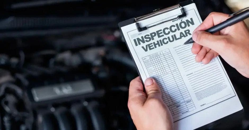 primera reinspección vehicular gratis dekra improcedente aresep servicio público ninguna gratuidad tarifas fundamentadas servicio costo garantizar equilibrio financiero asegurar condiciones calidad debe sujetarse ente regulador definir tarifas ministerio obras públicas transportes entidad definir reglas parámetros servicio inspección técnica vehicular aresep encargada definir tarifas poder ejecutivo agosto primera reinspección gratuita hasta aresep contara información respaldara costos asociados servicio