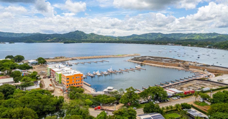 solución tecnológica vanguardia permite ofrecer conexiones alta velocidad fibra óptica híbrida turistas visiten recientemente inaugurado proyecto marina flamingo guanacaste