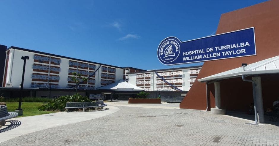 traslado nuevas instalaciones hospital william allen turrialba inició 6 a.m. jueves implicará directamente cirugías citas programadas consulta externa especialidades médicas programadas hoy confirmaron autoridades ccss