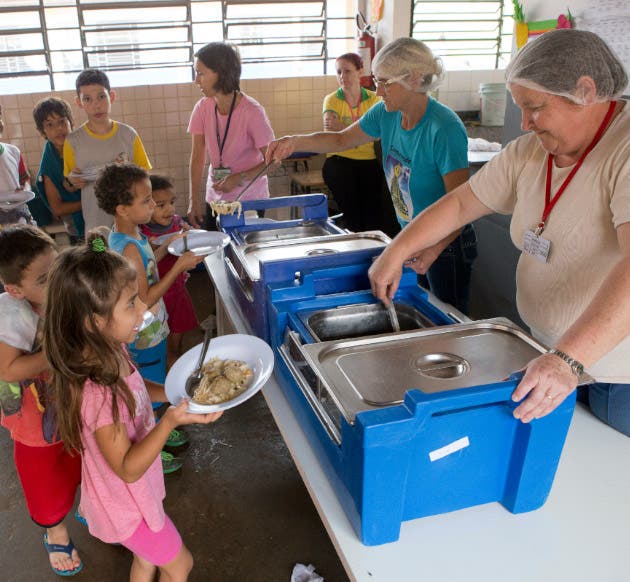 costa rica destaca entre países américa latina uno mayor cobertura respecto programas alimentación según informe estado alimentación escolar américa latina caribe 2022 realizado BID