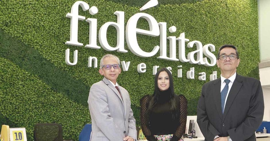 Universidad Fidelitas