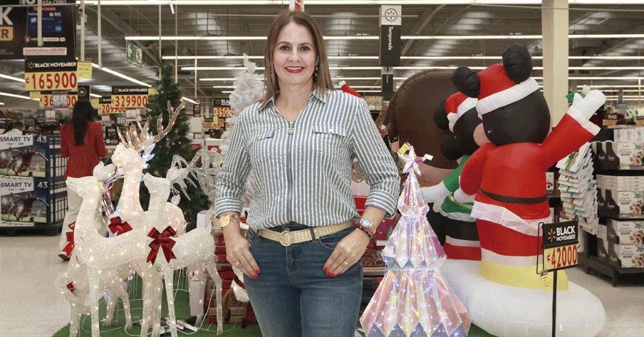 ariela Pacheco, subgerente de Asuntos Corporativos de Walmart en Costa Rica