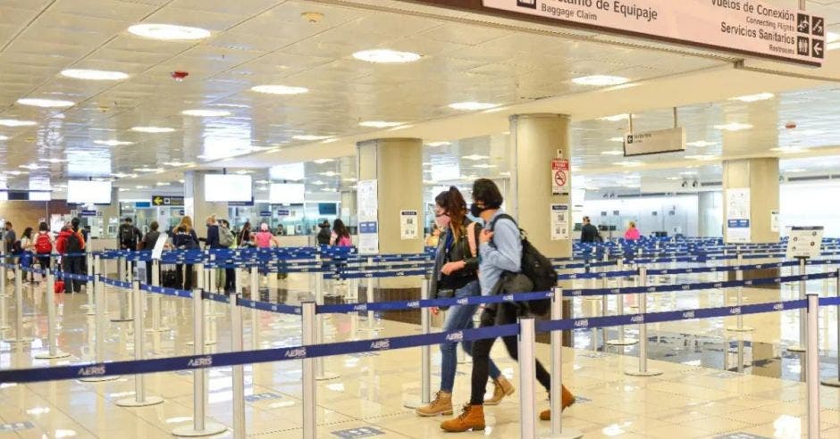 extranjeros vía aérea aeropuertos