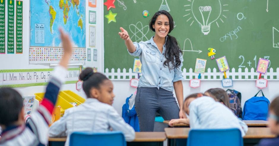 La iniciativa, permite a los profesores latinoamericanos la oportunidad de enseñar en escuelas públicas de Carolina del Norte, Carolina del Sur o Virginia. Foto con fines ilustrativos. Cortesía/La República