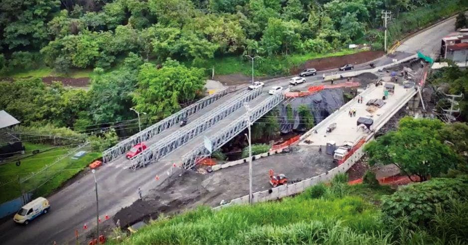 Nuevo Puente En Bajo Los Ledezma Estará Listo A Inicios De Septiembre 8529