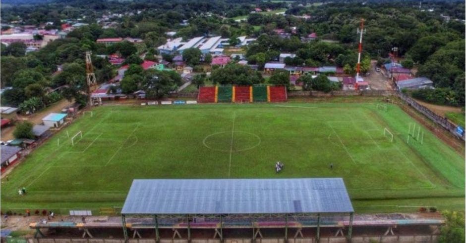 Foto de la página oficial de Guanacasteca/La República