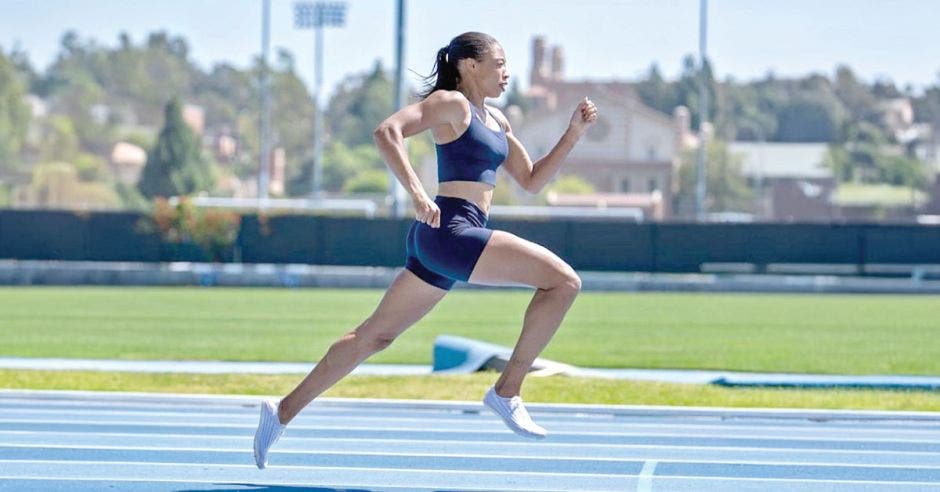 Allyson Felix, exatleta olímpica, ha sido impulsora de los derechos de las madres deportistas. Instagram @allysonfelix/La República