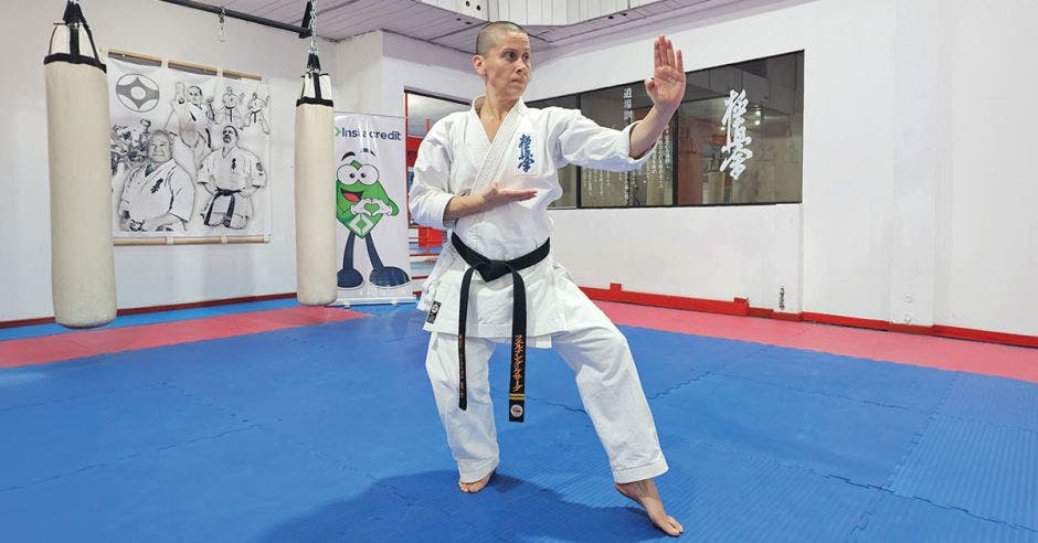 Este nuevo logro consolida la imagen de Fonseca como una referente de karate nacional.Cortesía/La República