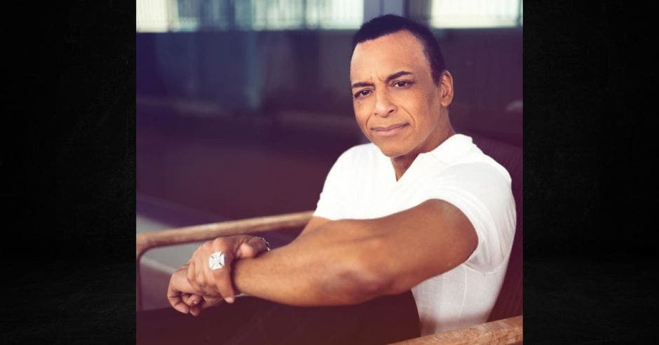 Jon Secada