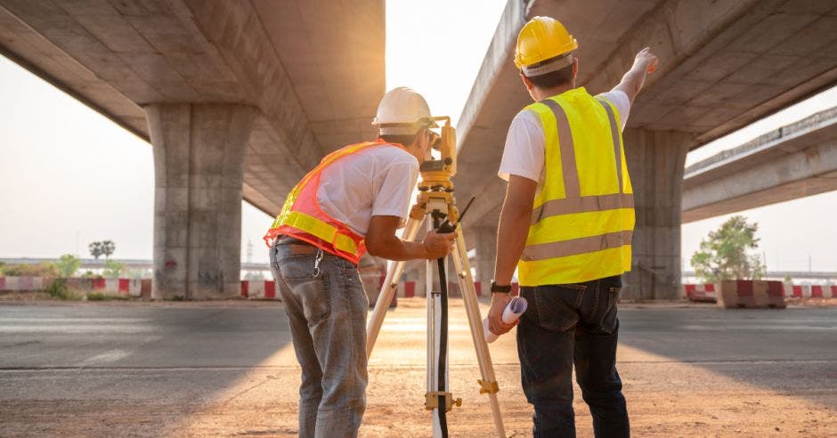 Las empresas que presentaron ofertas fueron CHEC, MECO y Estrella, además del consorcio CODOCSA-Pedregal. Cortesía/La República.