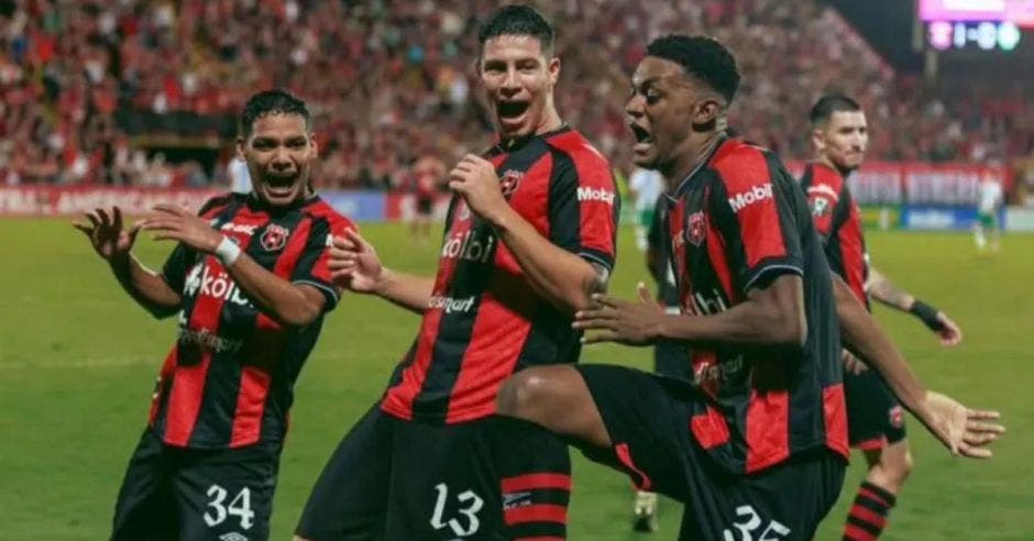 Alajuelense/La República