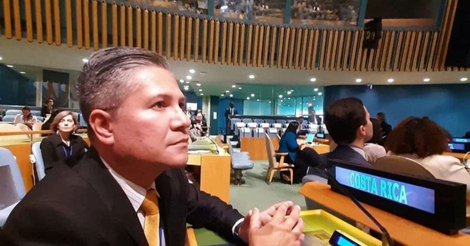 Ricardo Sossa fue Comisionado de Inclusión Social del gobierno entre 2022 y 2024 y representó a Costa Rica en temas de inclusión social en la ONU y otros organismos internacionales. Cortesía/La República