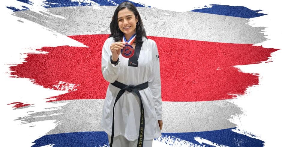 Laura Sancho ganó una histórica medalla en la cita deportiva.Canva/La República