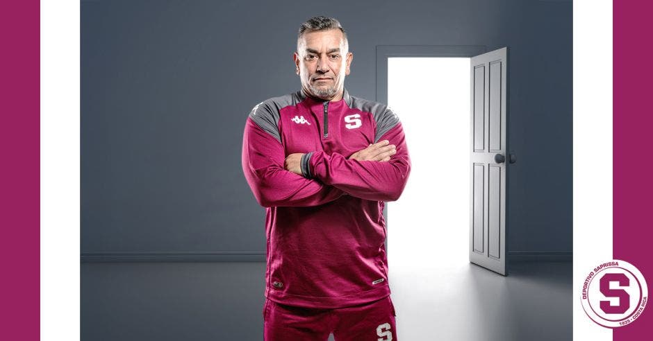 José Giacone, breve paso como técnico del Saprissa